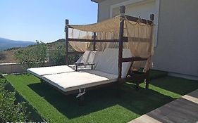 Chalkida Hilltop Apartments
